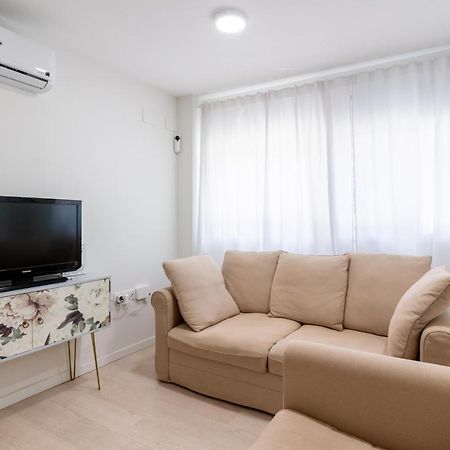Whitey Aparment In Triana Apartment Sevilla Bagian luar foto