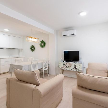 Whitey Aparment In Triana Apartment Sevilla Bagian luar foto