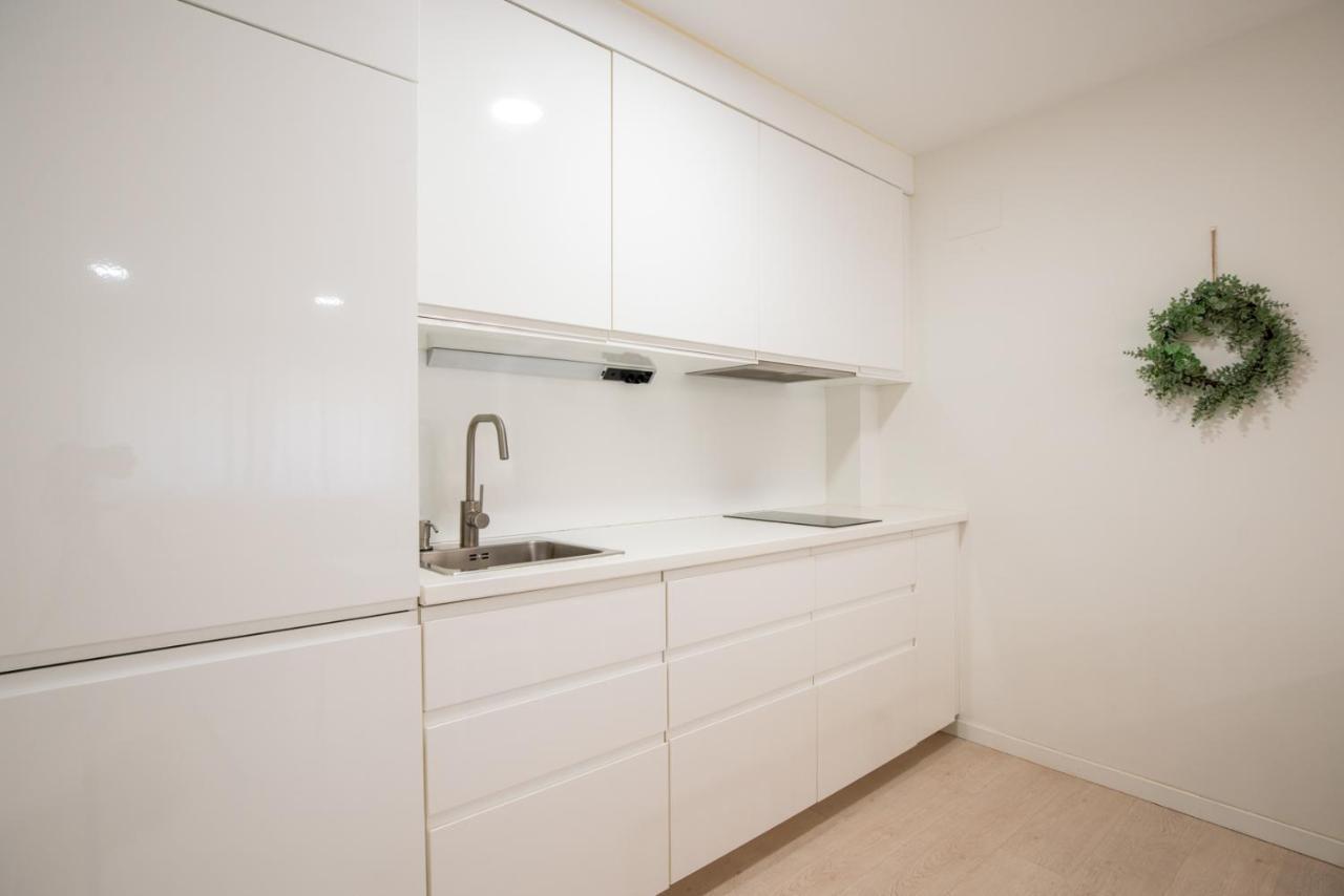 Whitey Aparment In Triana Apartment Sevilla Bagian luar foto