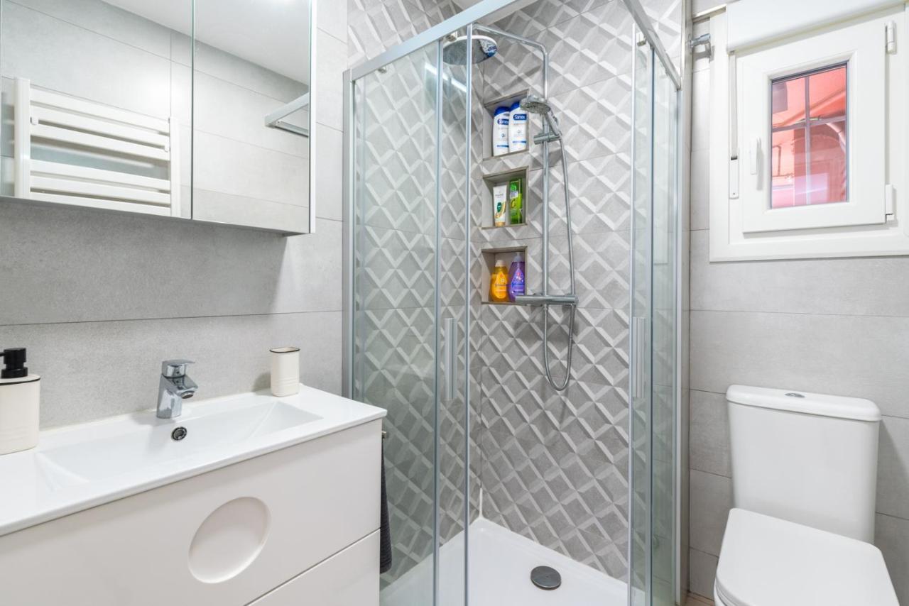 Whitey Aparment In Triana Apartment Sevilla Bagian luar foto