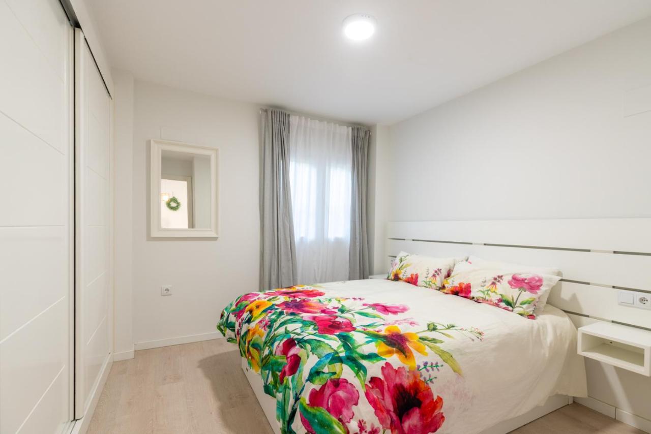 Whitey Aparment In Triana Apartment Sevilla Bagian luar foto